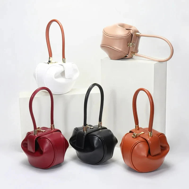 Women’s Retro Leather Dumpling Bag – 2026 Fashion Handbag & Clutch by Alirattan