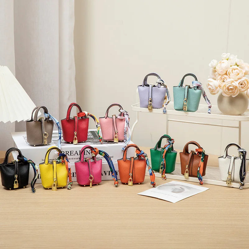 Mini House Leather Small Bag – Portable Handheld & Wrist Rope Mini Wallet for Earbuds, Keys & Essentials