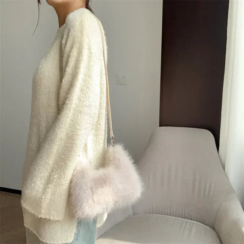 Luxury Faux Fur Shoulder Bag – Soft Plush Women’s Evening Clutch & Fluffy Crossbody Tote