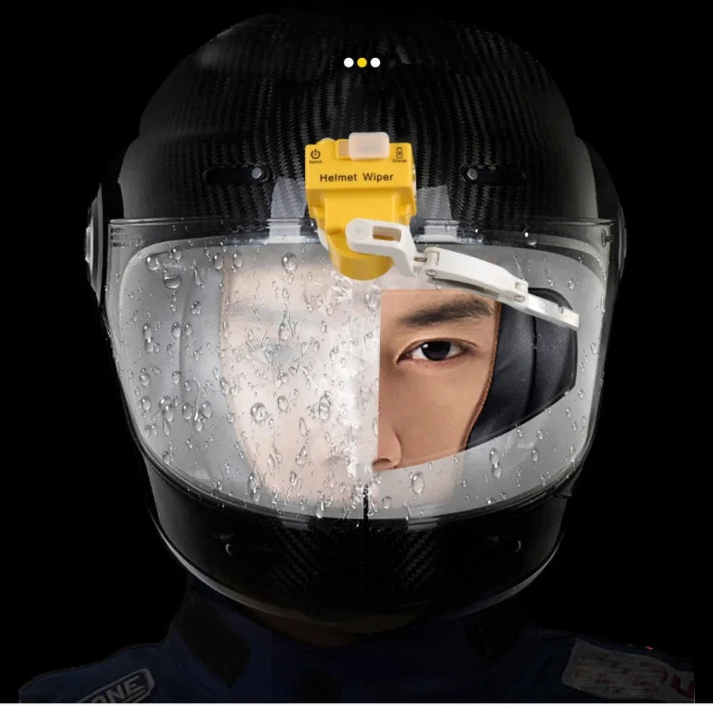 Motorcycle helmet with automatic rain wiper attached to visor