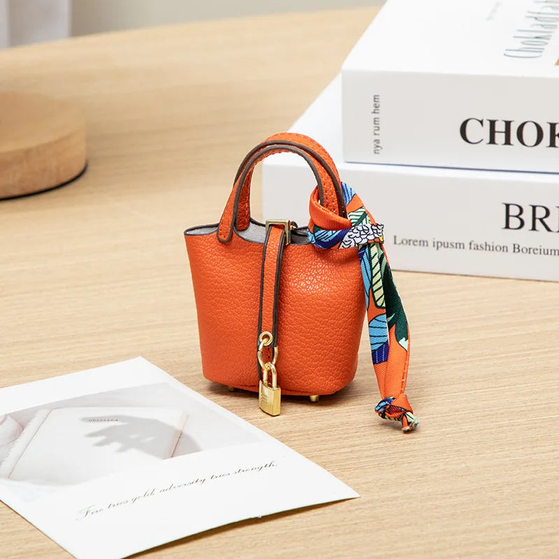 Mini House Leather Small Bag – Portable Handheld & Wrist Rope Mini Wallet for Earbuds, Keys & Essentials