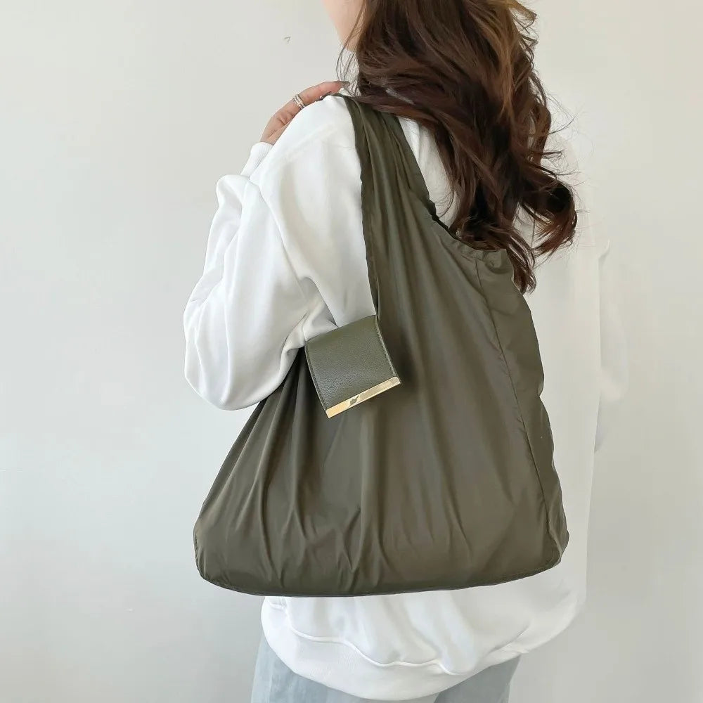 Reusable Mini Keychain Tote Bag – Foldable Eco-Friendly Shopping Bag with Lux Leather-Look (6 Colours)