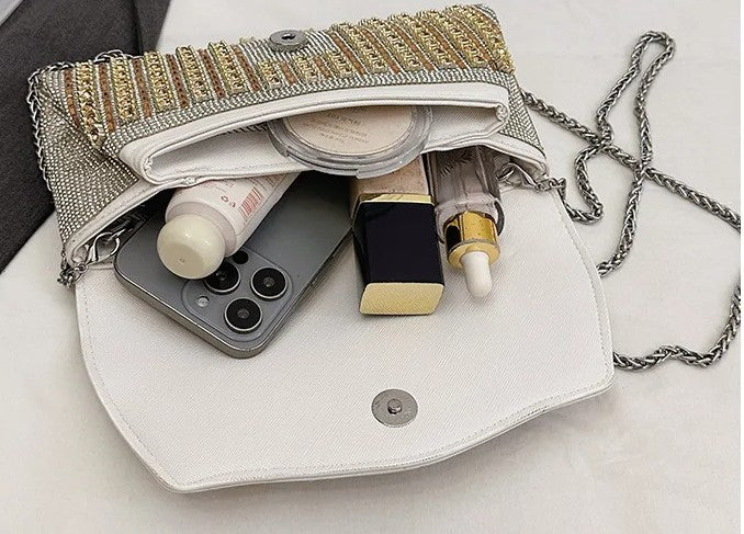 Diamond Shoulder Bag – Luxury Metallic Designer Crossbody for Parties & Glam Fashion