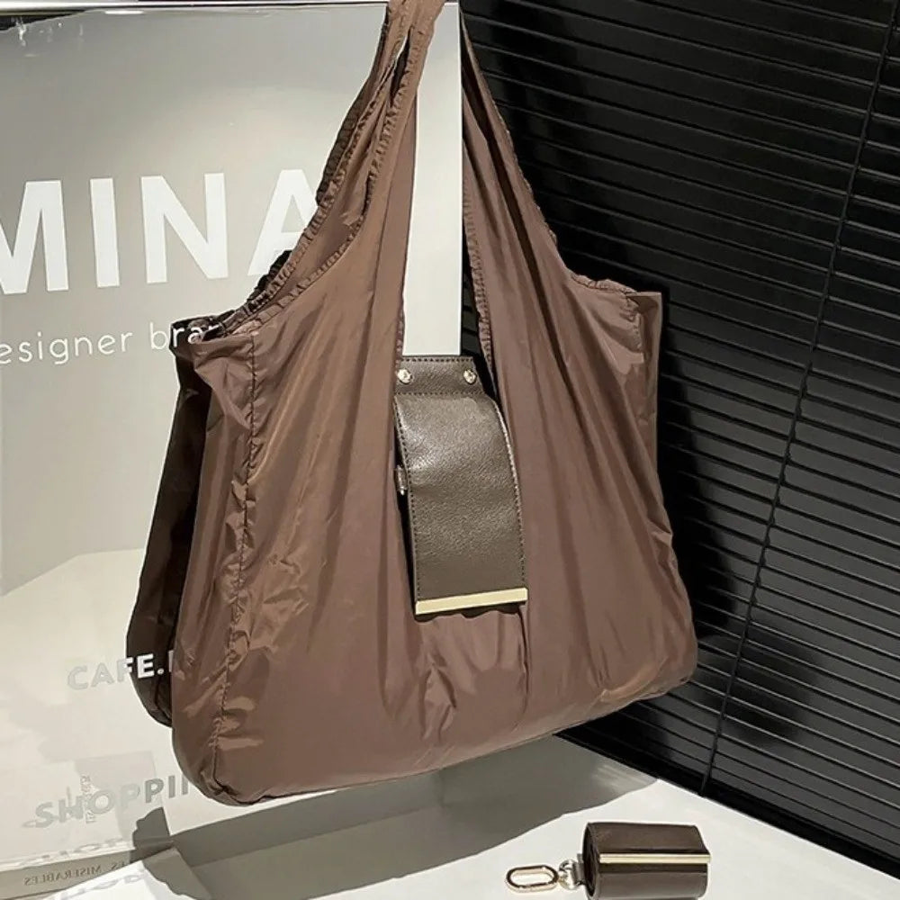 Reusable Mini Keychain Tote Bag – Foldable Eco-Friendly Shopping Bag with Lux Leather-Look (6 Colours)
