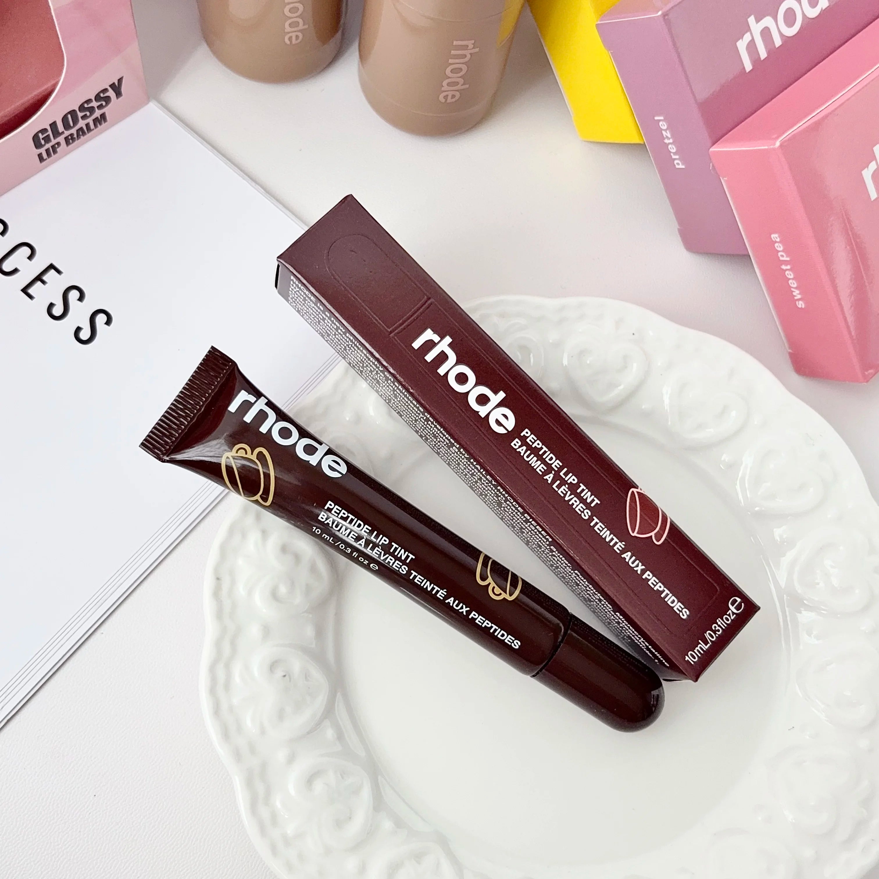 Limited Edition Lip Gloss with MagSafe Lip Holder – Phone Attachment for Quick Touch‑Ups