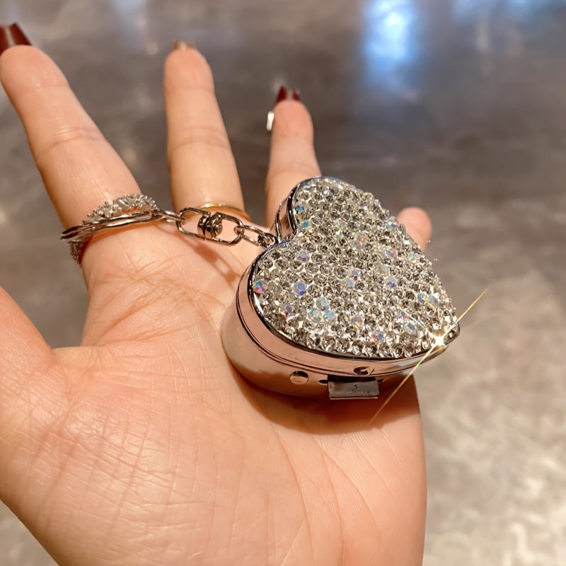 Mini Luxury Love Medicine Box – Diamond-Decorated Pill Storage Case