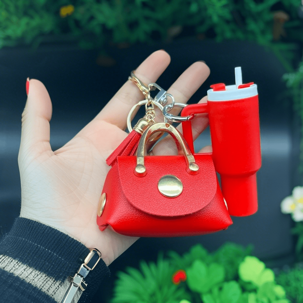 Mini Headphone Case Keychain – Cute Water Cup Charm for Keys & Bags